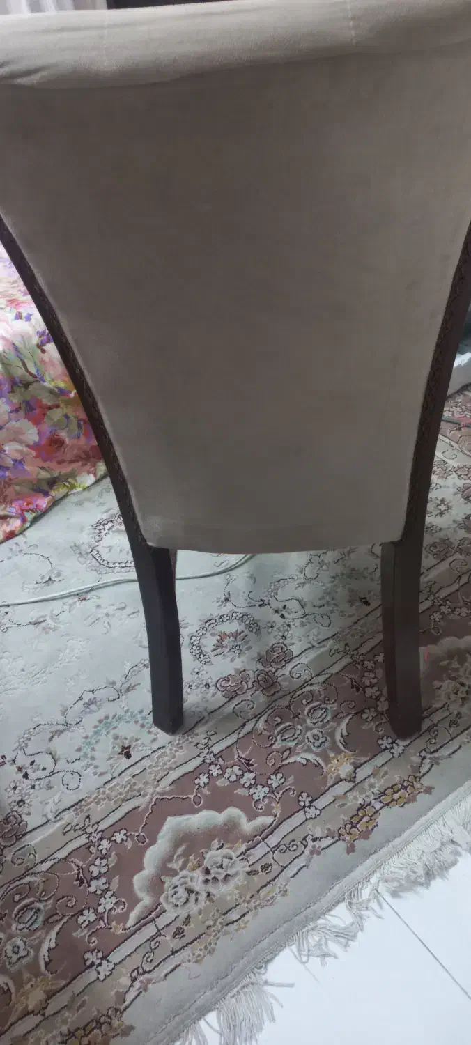 ۳عددصندلی ناهارخوری نیاز ب تعمیر|صندلی و نیمکت|تهران, قیام|دیوار