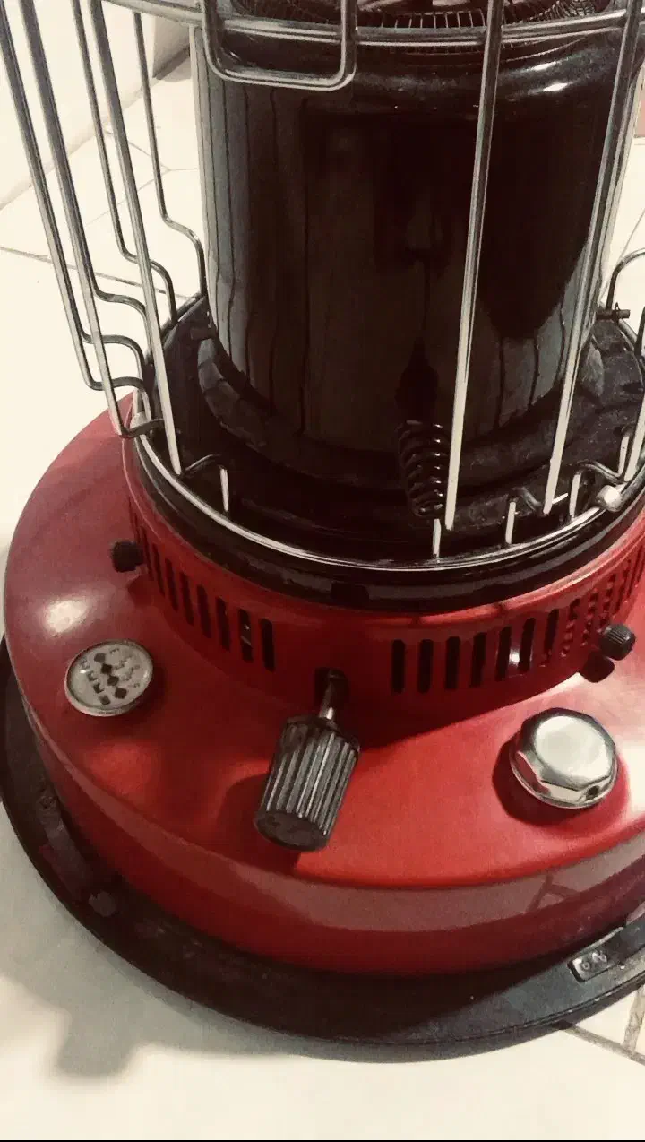 بخاری نفتی سولان|بخاری، هیتر، شومینه|خاش, |دیوار