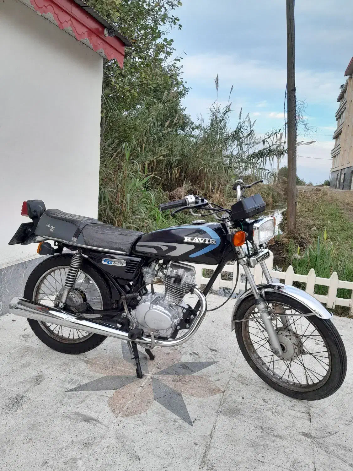هوندا ۱۲۵ مدل ۸۳(مزایده)|موتورسیکلت|رودسر, |دیوار