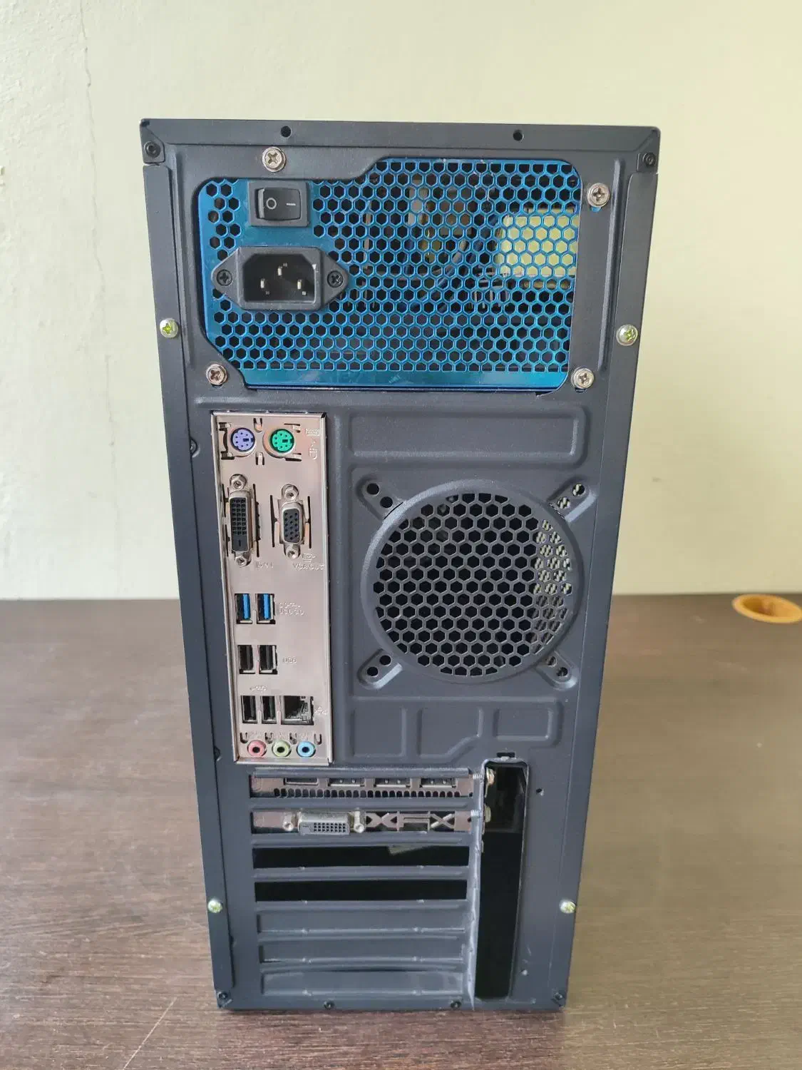 کیس i5 ddr4 رم ۱۶ هارد ۱ ترا و ssd گرافیک ۸|رایانه رومیزی|چالوس, |دیوار