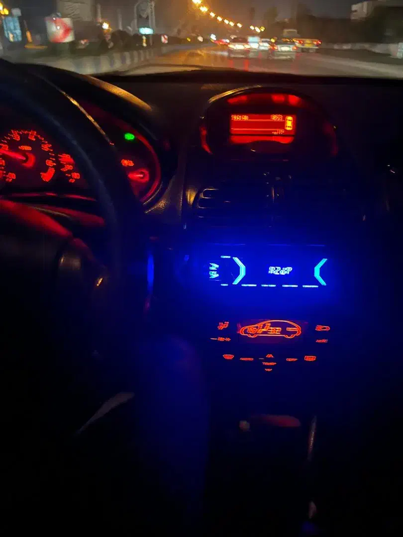 پژو ۲۰۶sd v8 سیمی ۹۵|خودرو سواری و وانت|ساری, |دیوار