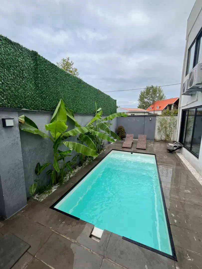 ویلااستخردار روباز آب گرم /۳ خوابه /نزدیک کاسپین|اجارهٔ کوتاهمدت ویلا و باغ|رشت, معلم|دیوار