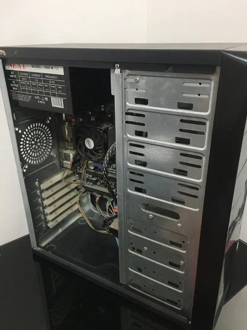 کیس سالم|رایانه رومیزی|خمینی‌شهر, |دیوار