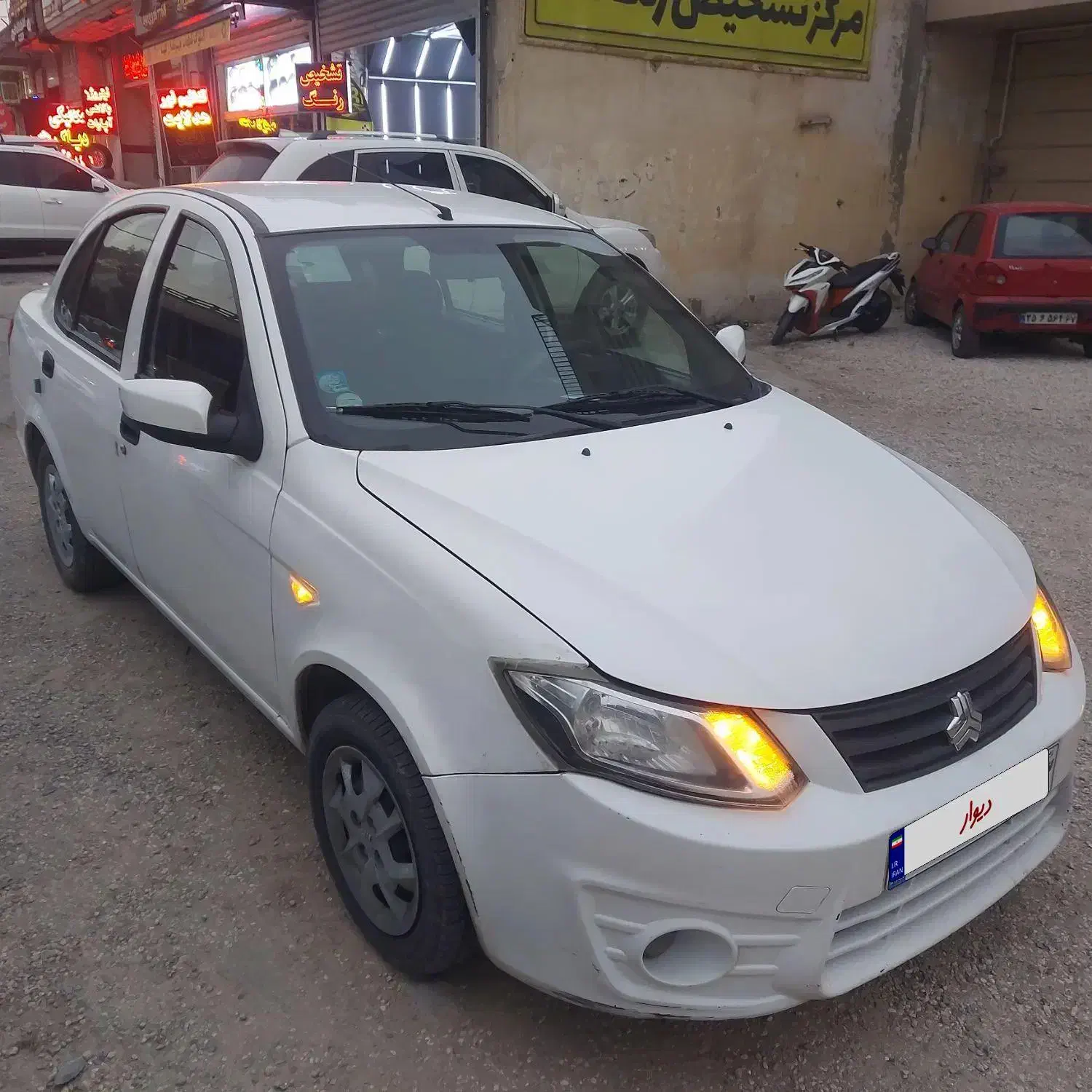 ساینا ۹۹ بسیار تمیز|خودرو سواری و وانت|اصفهان, امیرعرب|دیوار