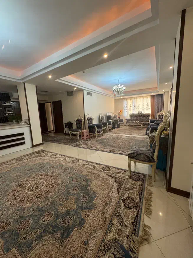 تهرانپارس ۱۲۸ متر ۳ خواب با دو پارکینگ سندی|فروش آپارتمان|تهران, جوادیه تهرانپارس|دیوار