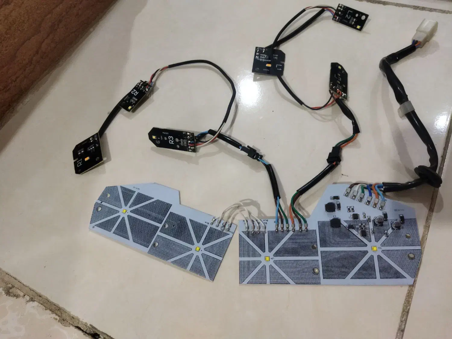 ال ای دی چراغ کلیک|قطعات یدکی و لوازم جانبی|ملایر, |دیوار