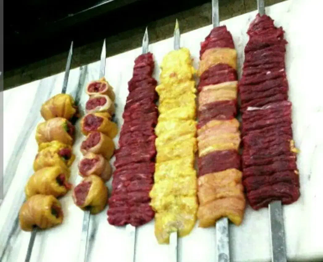 آشپز وارد به غذاهای ایرانی|استخدام خدمات فروشگاه و رستوران|بوشهر, |دیوار