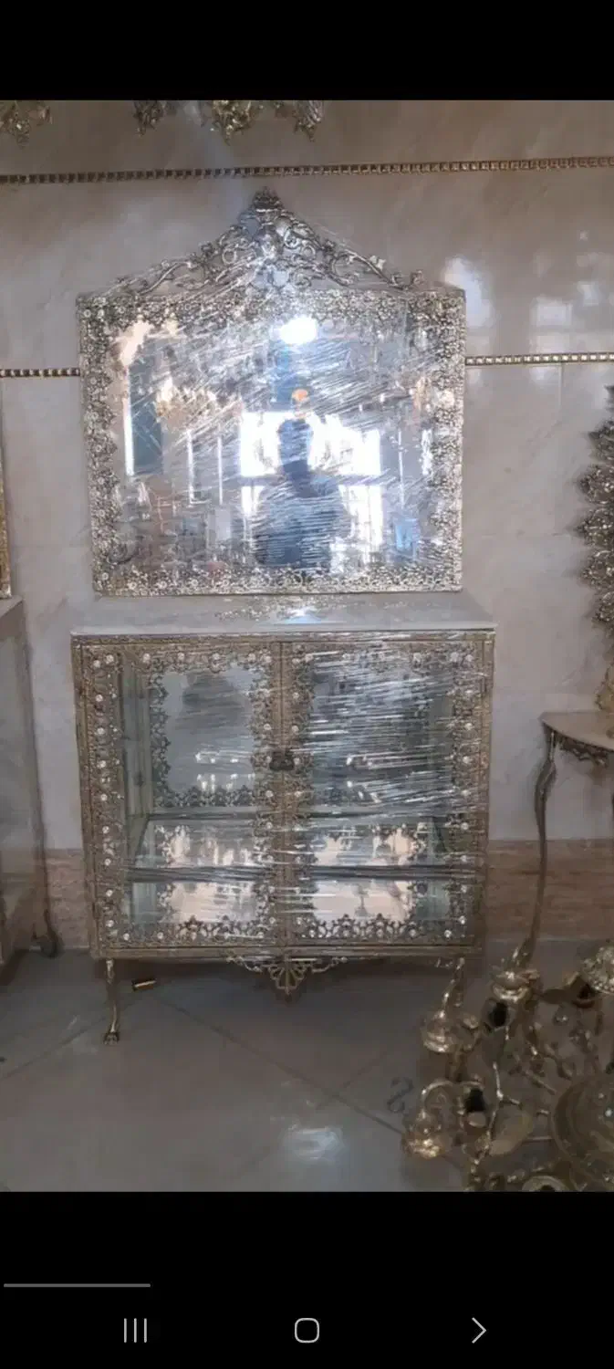 آینه کنسول|بوفه، ویترین، کنسول|تربت‌حیدریه, کلاته توکلی|دیوار