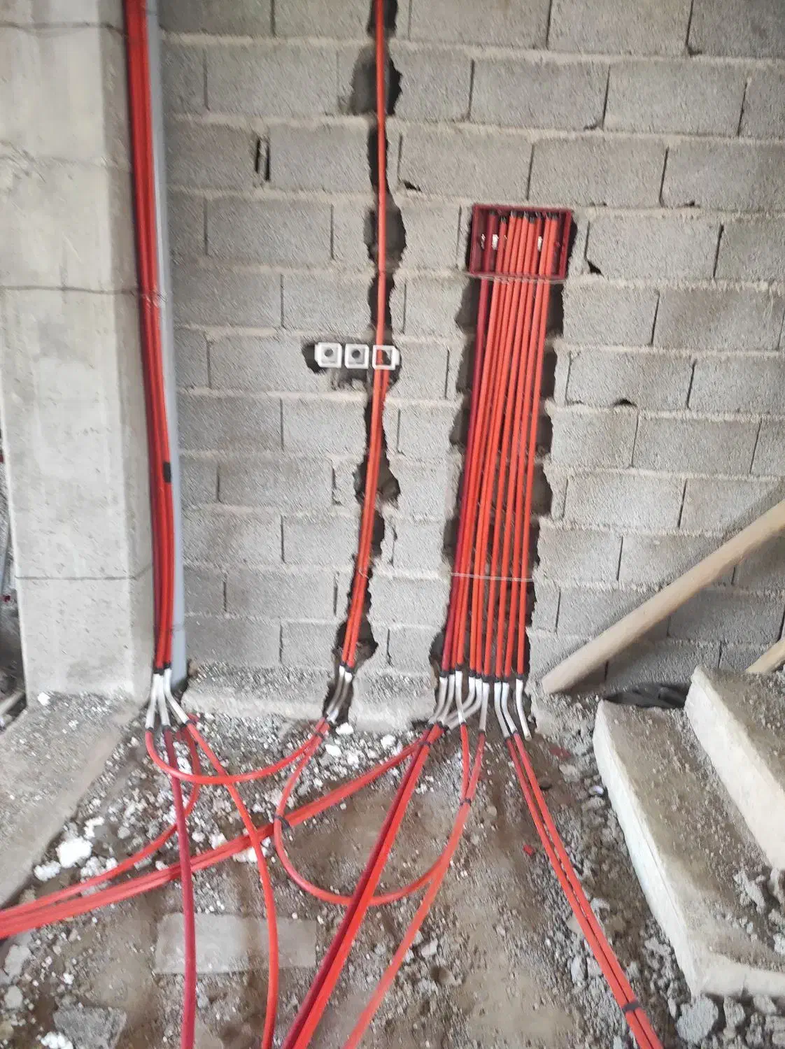 برقکاری ساختمان صفر تا صد|خدمات پیشه و مهارت|لاهیجان, گلستان|دیوار