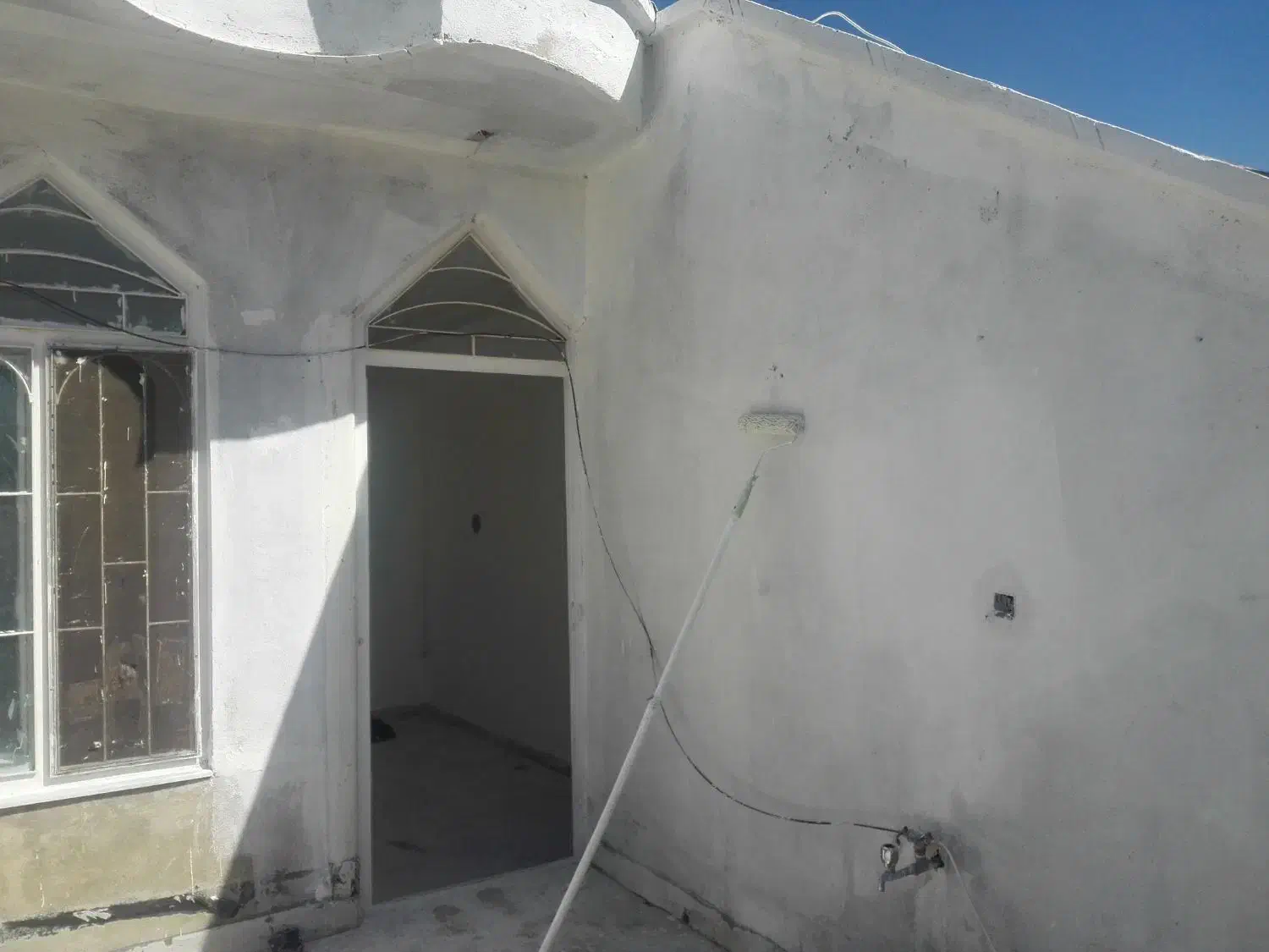 نقاشی  ساختمان و درب  پنجره و کناف|خدمات پیشه و مهارت|کرمانشاه, |دیوار