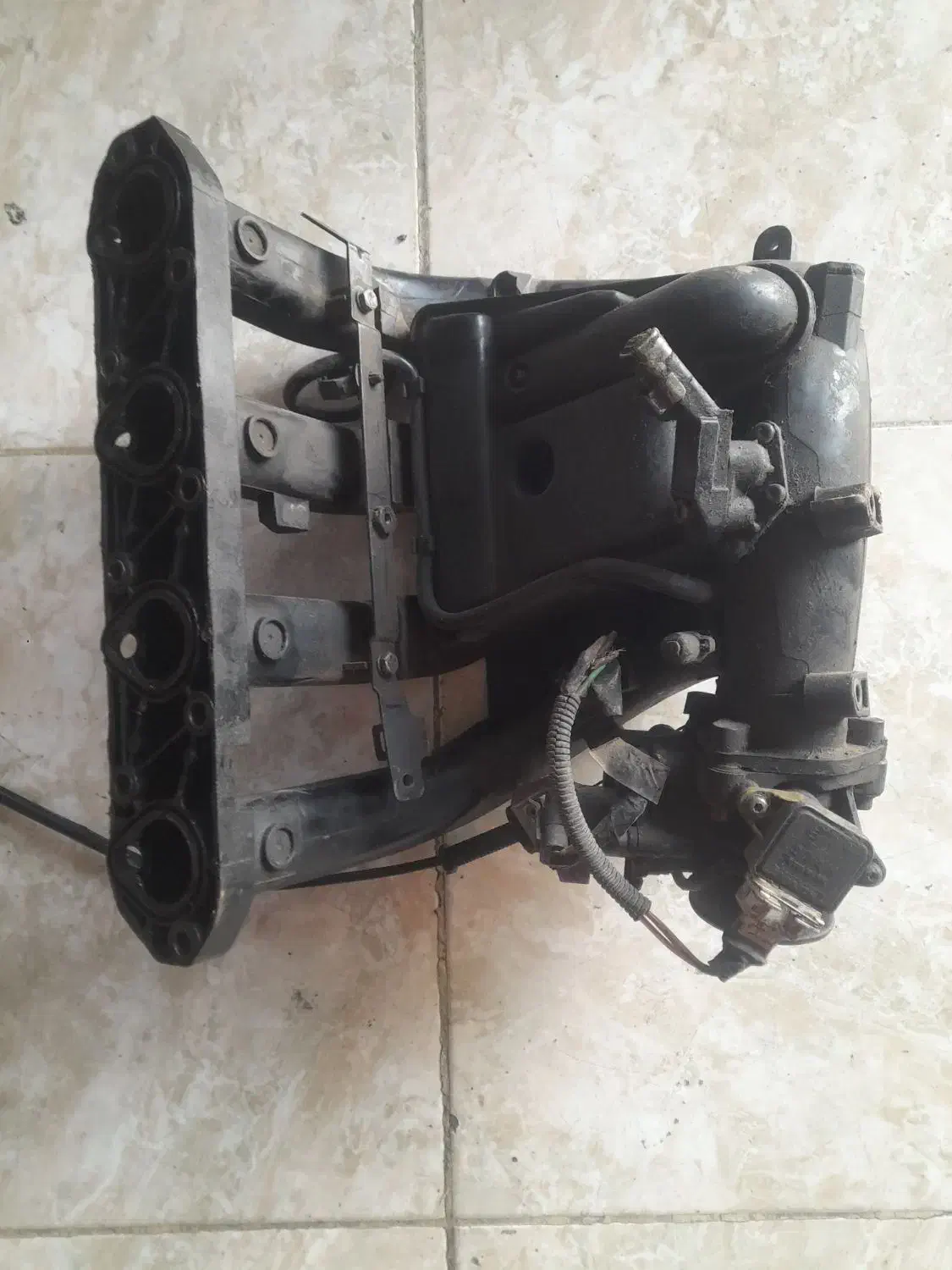 منیفول زانتیا و دریچه گاز ۱۸۰۰|قطعات یدکی و لوازم جانبی|قنوات, |دیوار