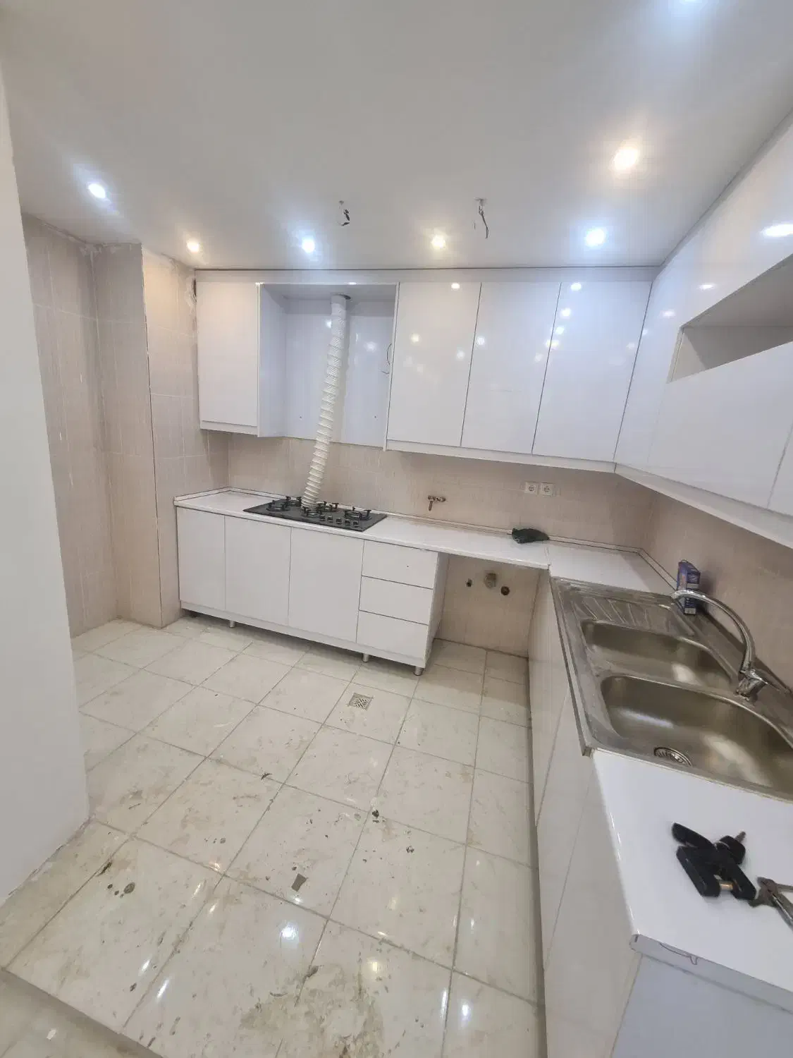 اپارتمان سی ۲|فروش آپارتمان|فولادشهر, C2|دیوار