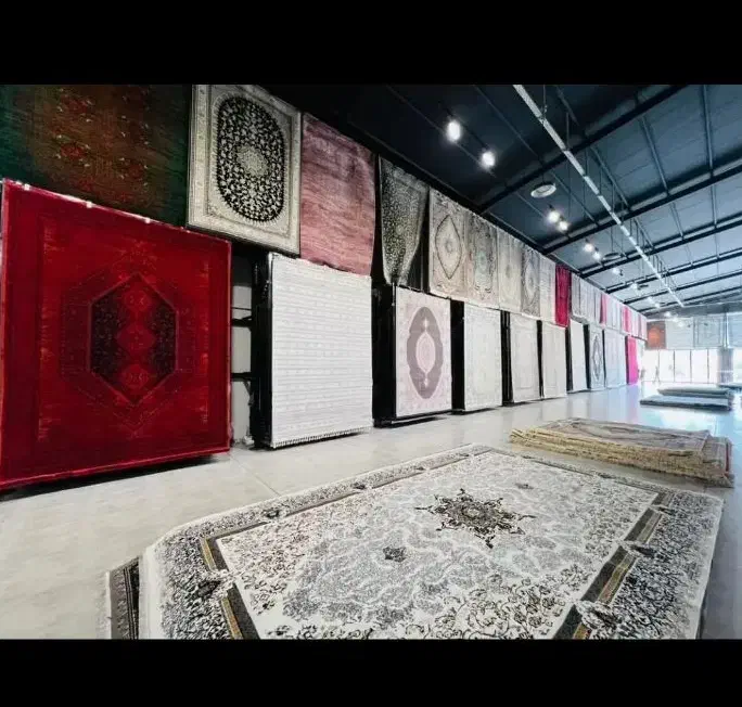 فرش های خاص و سنگین کیفیت تضمین قیمت رقابتی|فرش|اهواز, پادادشهر|دیوار