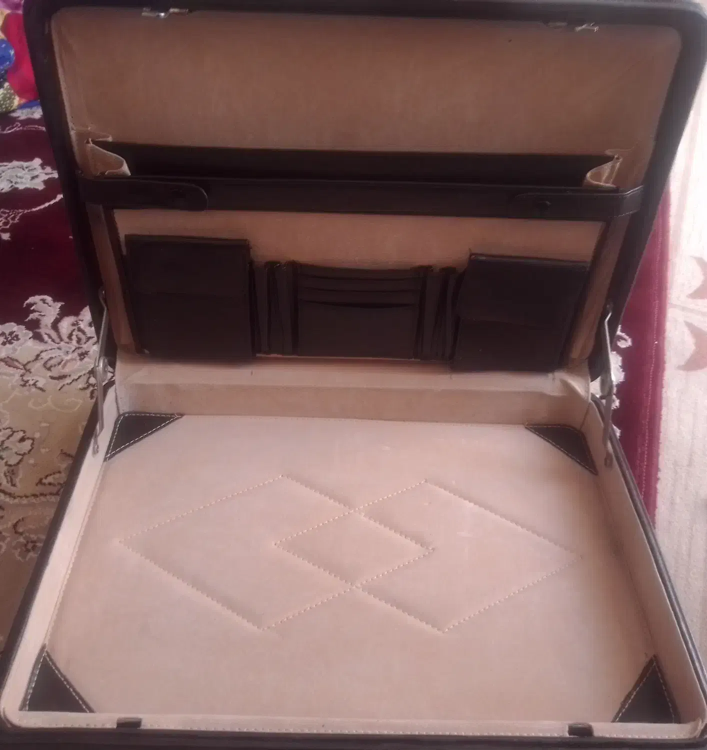 کیف اداری|کیف، کفش، کمربند|اردبیل, |دیوار