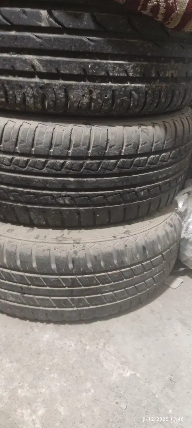 رینگ ولاستیک 205/60/14درحدنو|قطعات یدکی و لوازم جانبی|مشهد, شهرک بهارستان|دیوار