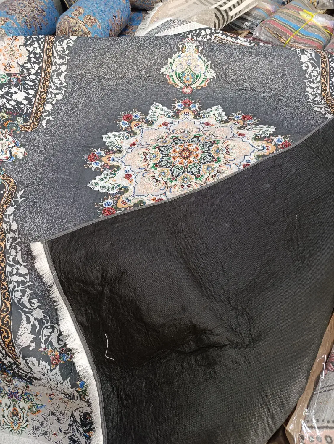 قالیچه پارچه ای|فرش|خمینی‌شهر, |دیوار