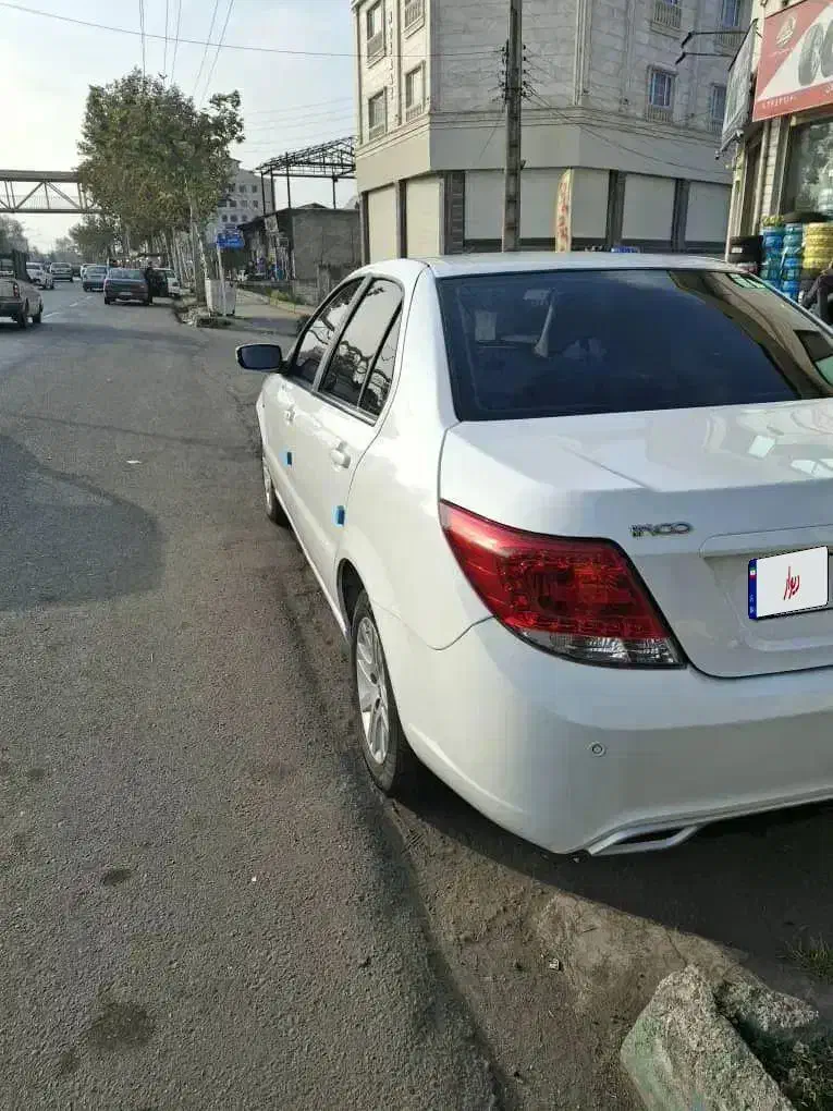 دنا سفید مدل نود و هفت کم کارکرد|خودرو سواری و وانت|رشت, نخودچر|دیوار