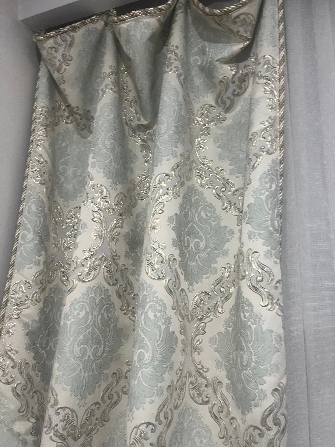 والان|پرده، رانر، رومیزی|تهران, سهروردی|دیوار