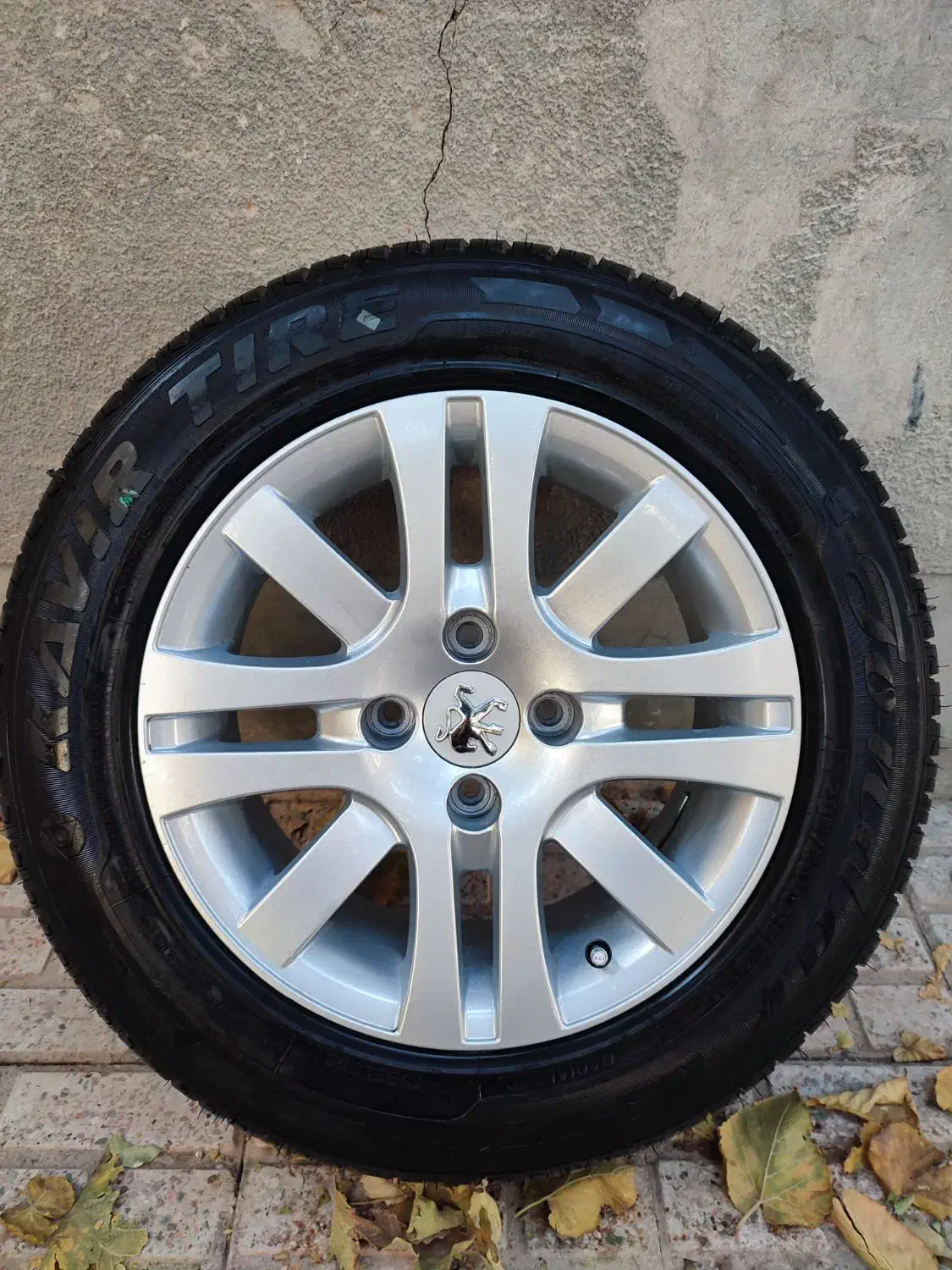 رینگ ولاستیک اسپورت|قطعات یدکی و لوازم جانبی|مشهد, محمدآباد|دیوار