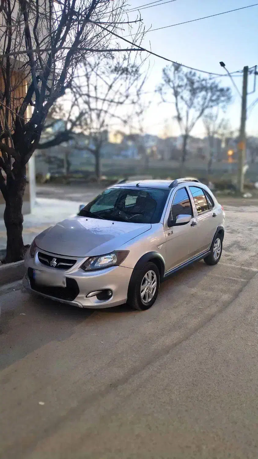 کوییک آر ۱۳۹۹|خودرو سواری و وانت|همدان, |دیوار