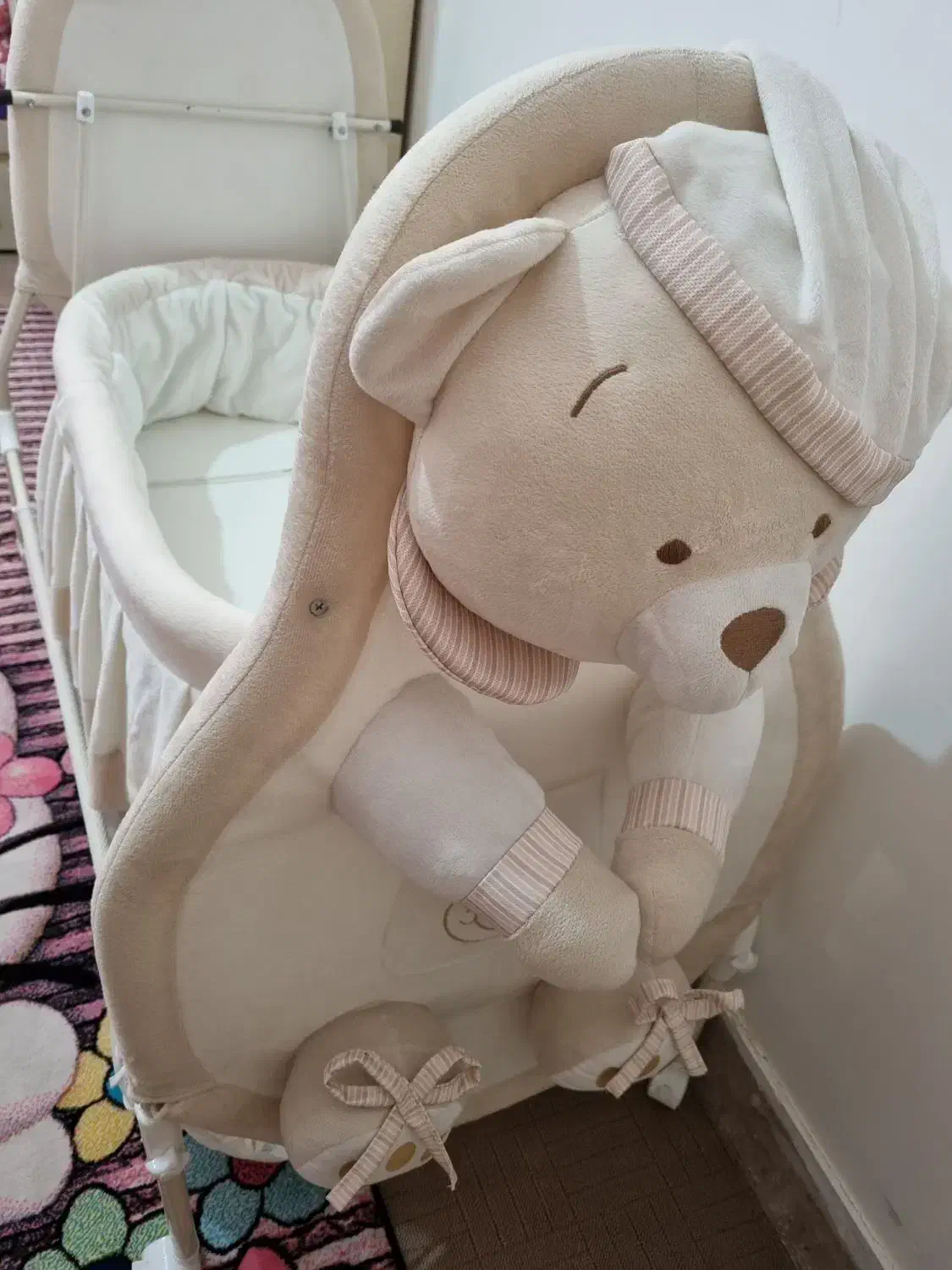 گهواره عروسکی|اسباب و اثاث بچه|نیریز, |دیوار