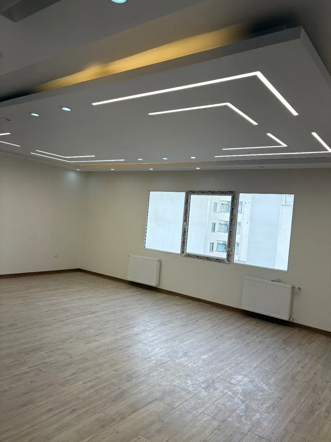 اپارتمان ۱۰۵ متری|فروش آپارتمان|پردیس, فاز ۸|دیوار