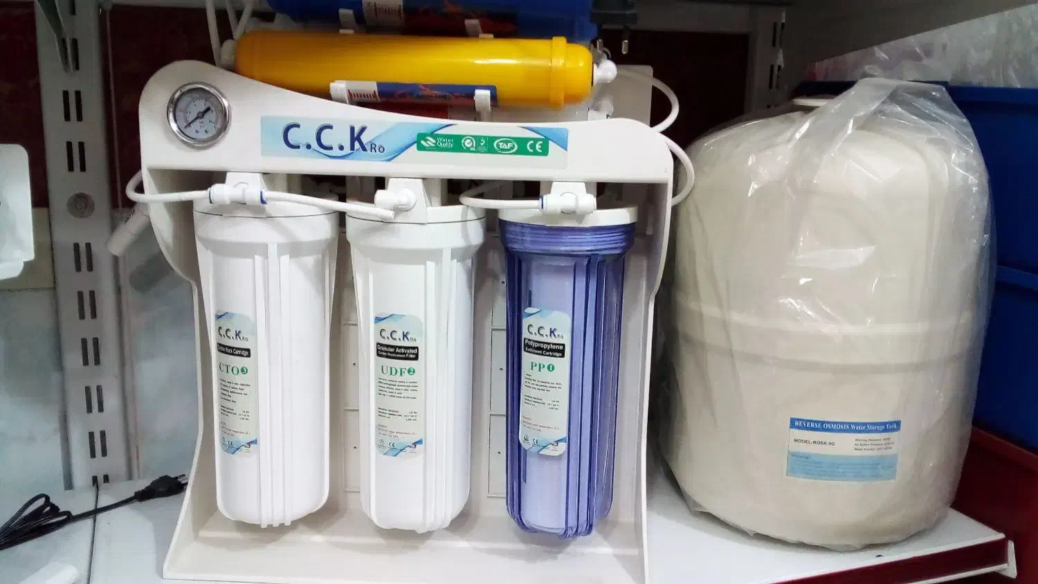 فروش انواع تصفیه آب های خانگی و نیمه صنعتی|آب‌سردکن و تصفیه آب|اصفهان, بهارستان|دیوار