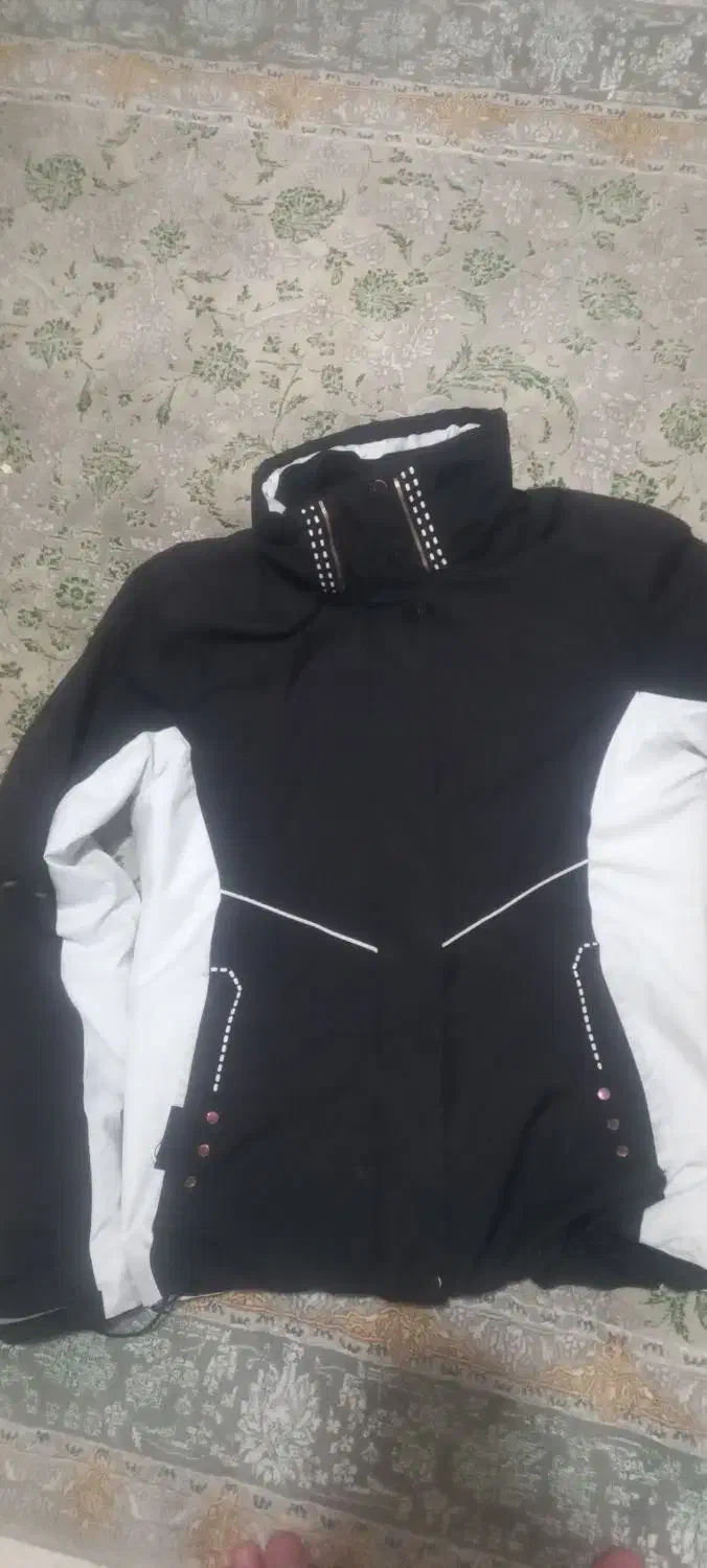 کاپشن اوجینال|کوهنوردی و کمپینگ|بومهن, |دیوار