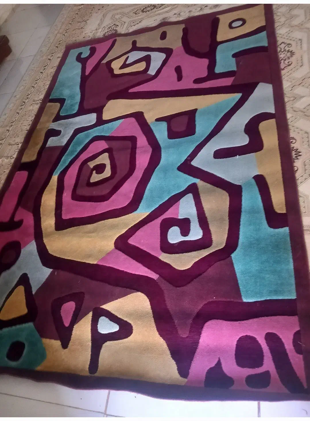 فرش وتخت چوبی یکنفره|فرش|مسجد سلیمان, |دیوار