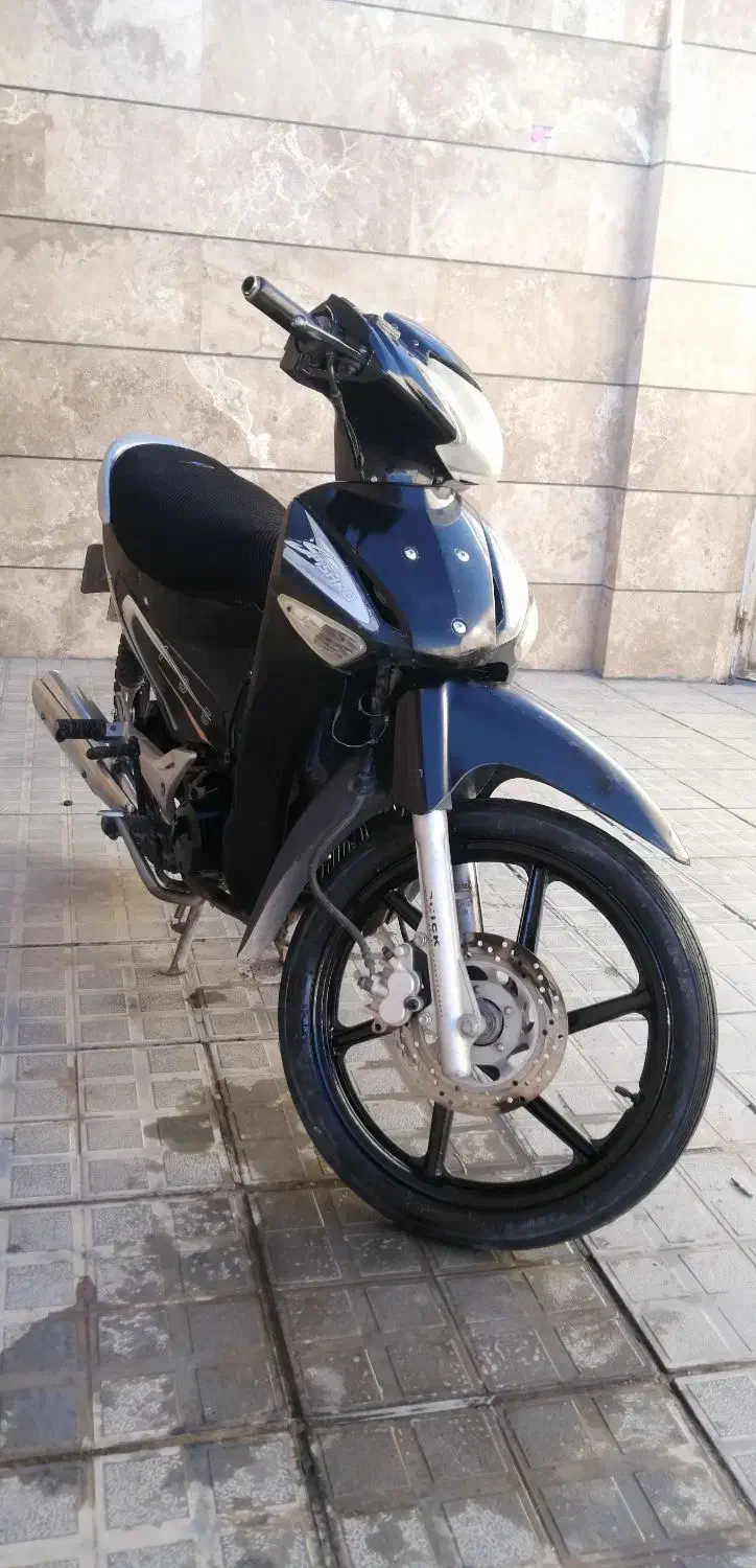 موتور لاکی احسان طرح پیشرو|موتورسیکلت|تربتحیدریه, کلاته توکلی|دیوار