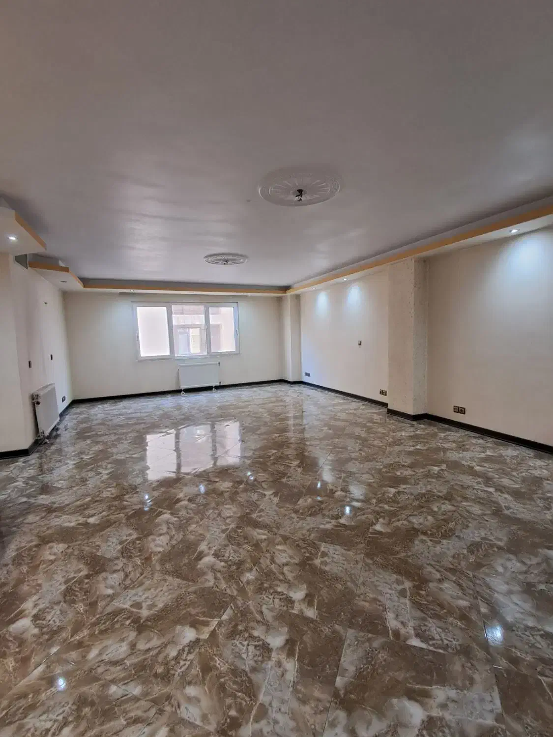 ۱۲۵متر ۲خواب/اندرزگو