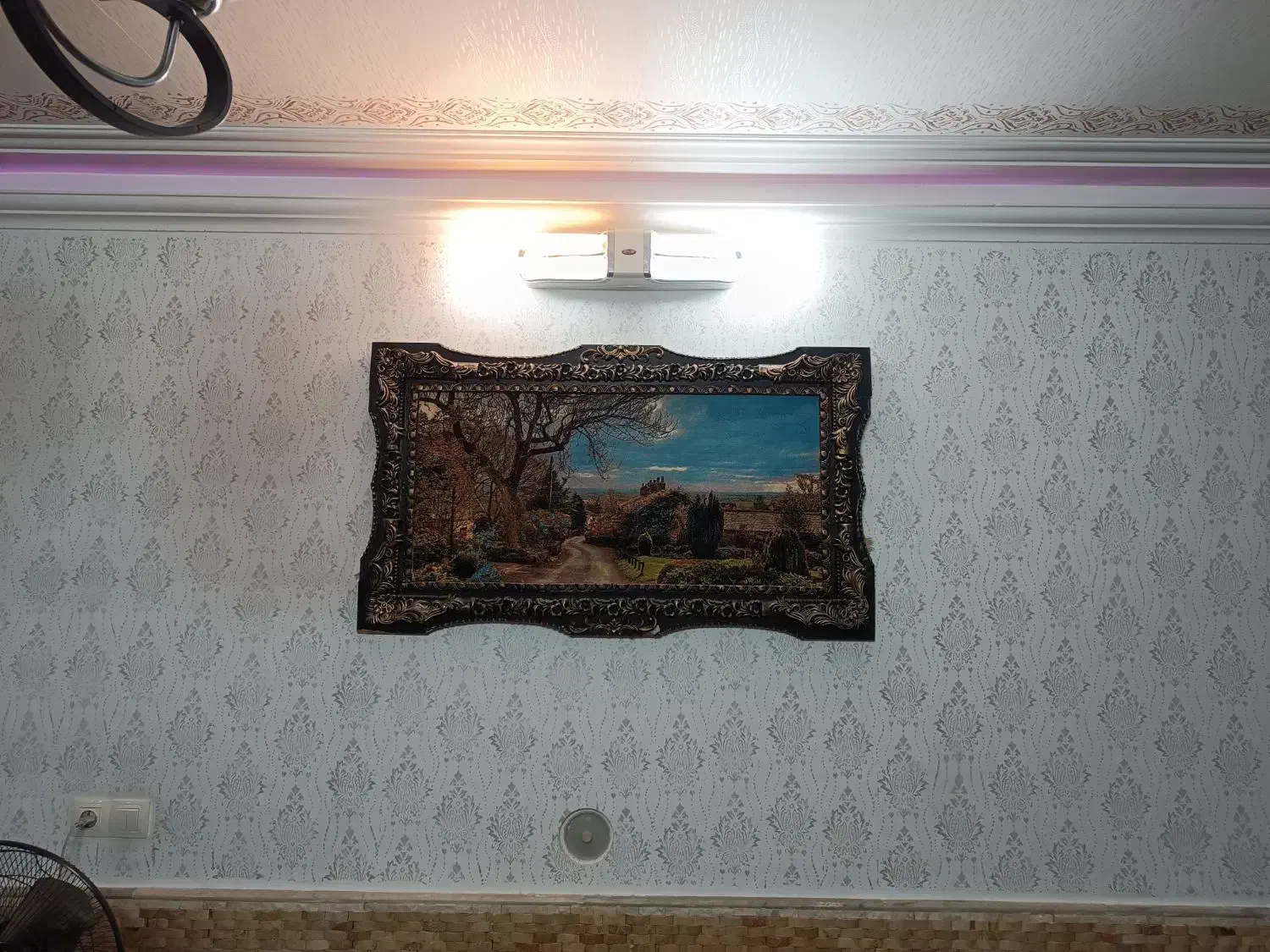 رنگ کاری نقاشی ساختمان طرح کاغذ دیواری با رنگ|خدمات پیشه و مهارت|کاشان, پشت شهربانی|دیوار