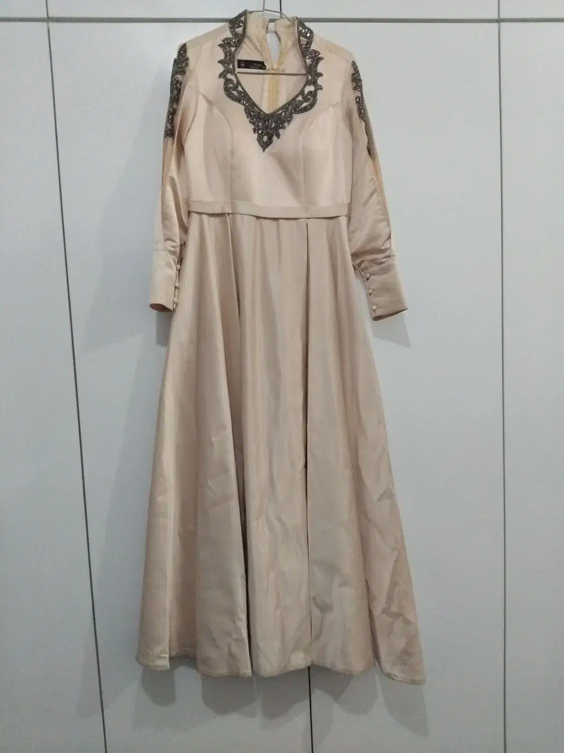 لباس مجلسی|لباس|اندیمشک, |دیوار