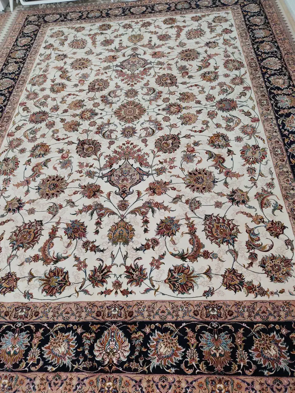 دوعدد ۱۲متری|فرش|کرج, کمال‌شهر|دیوار