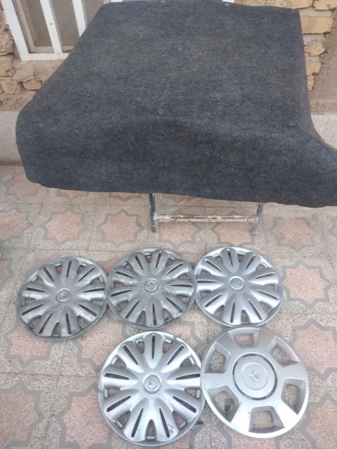 وسایل سمند|قطعات یدکی و لوازم جانبی|شیراز, کوشک میدان|دیوار