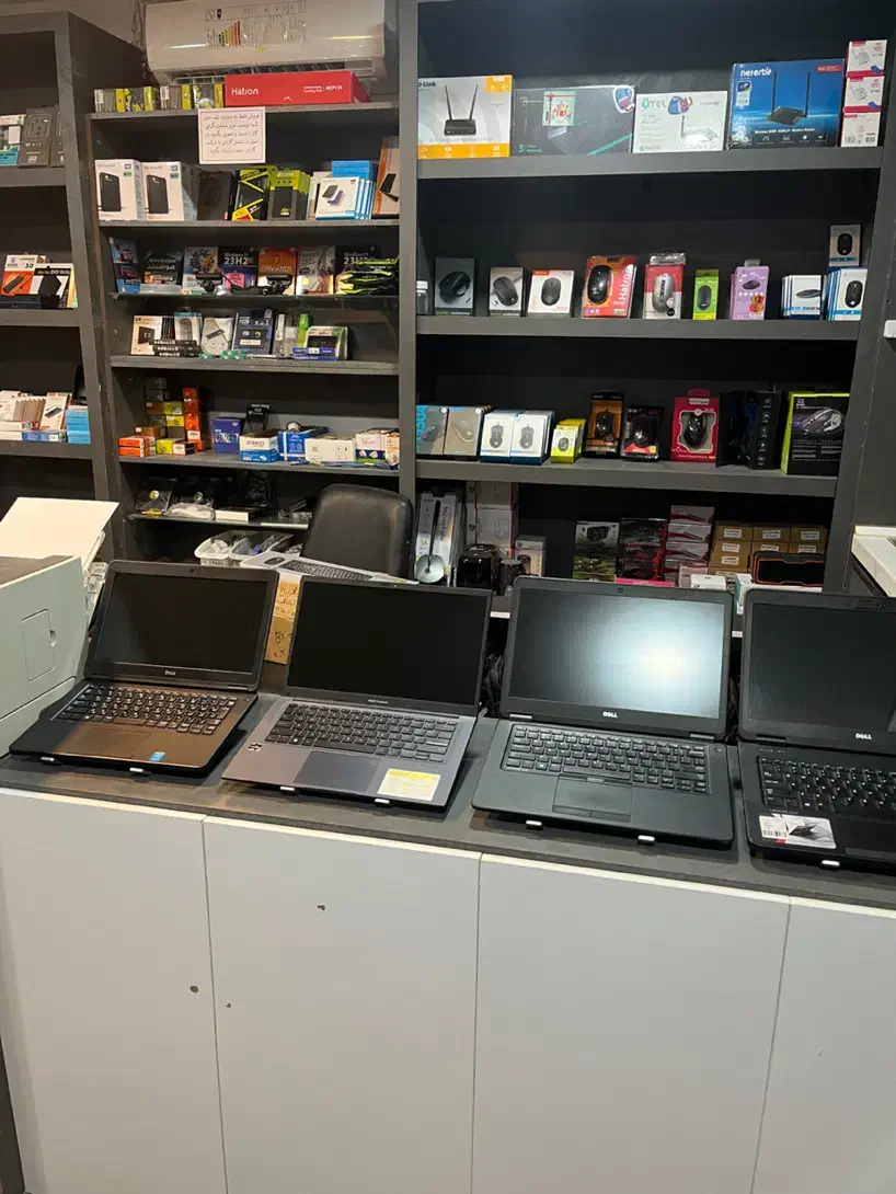 خدمات و فروش کامپیوتر و لوازم جانبی.|خدمات رایانه‌ای و موبایل|مشهد, الهیه|دیوار