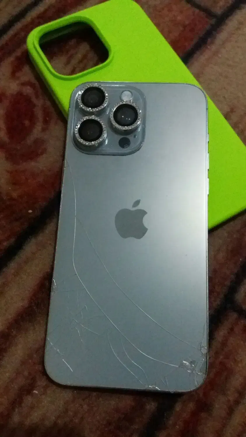 ایفون ۱۵ پرو فیک|موبایل|فولادشهر, B6|دیوار