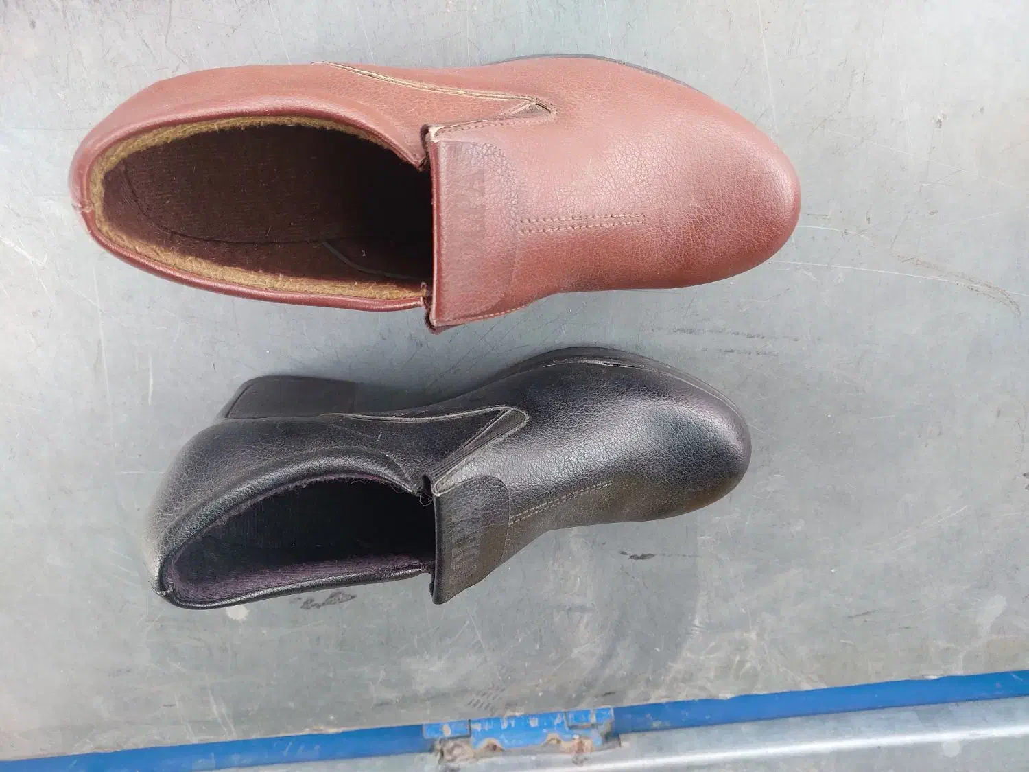 کفش و دمپایی|کفش و لباس بچه|یاسوج, |دیوار