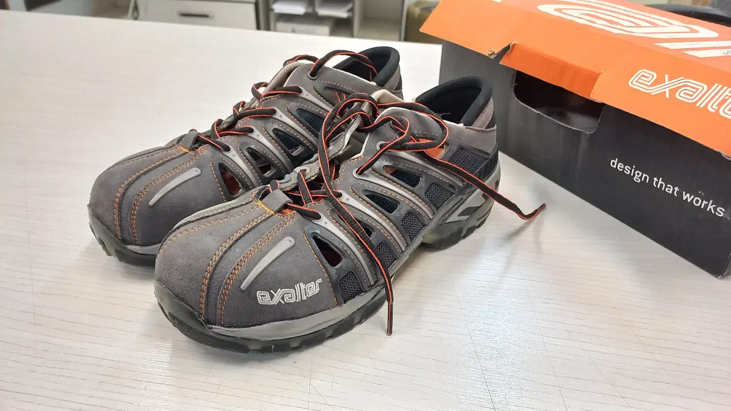 کفش Exalter-Jalas|کیف، کفش، کمربند|بروجن, |دیوار