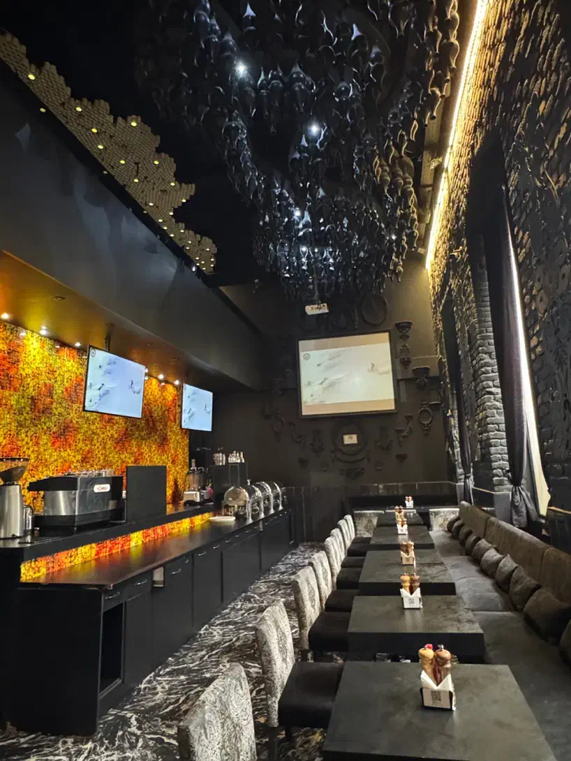 پیتزا زن،برگر زن و وسط کار|استخدام خدمات فروشگاه و رستوران|تهران, سعادتآباد|دیوار