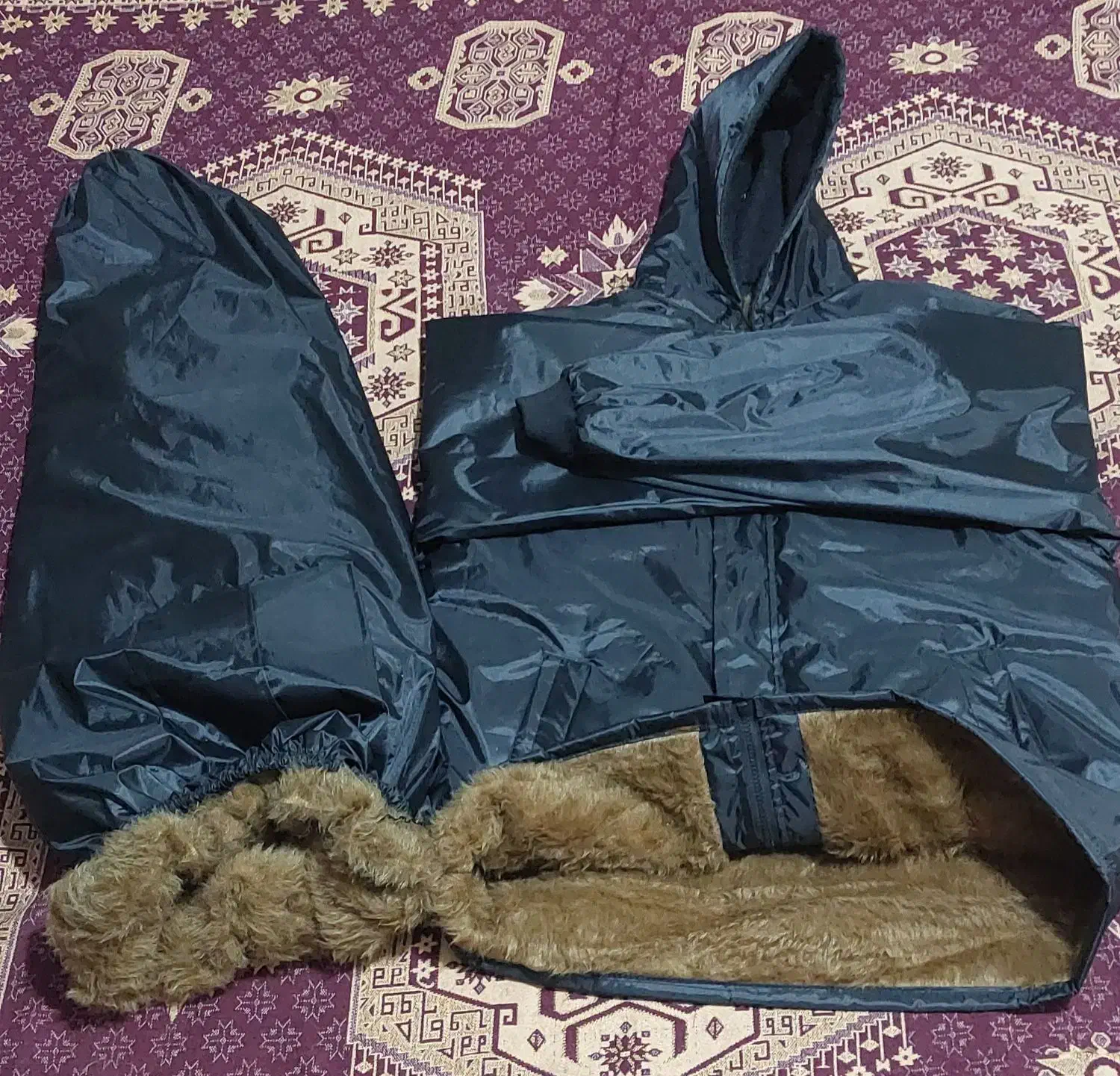 کاپشن و شلوار بادگیر خزدار ضدآب و سرما|لباس|مشهد, مصلی (کارمندان اول)|دیوار