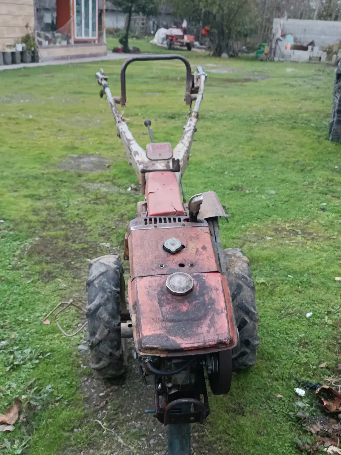 موتور کوبوتاهفتونیم|خودرو سنگین|پره‌سر, |دیوار