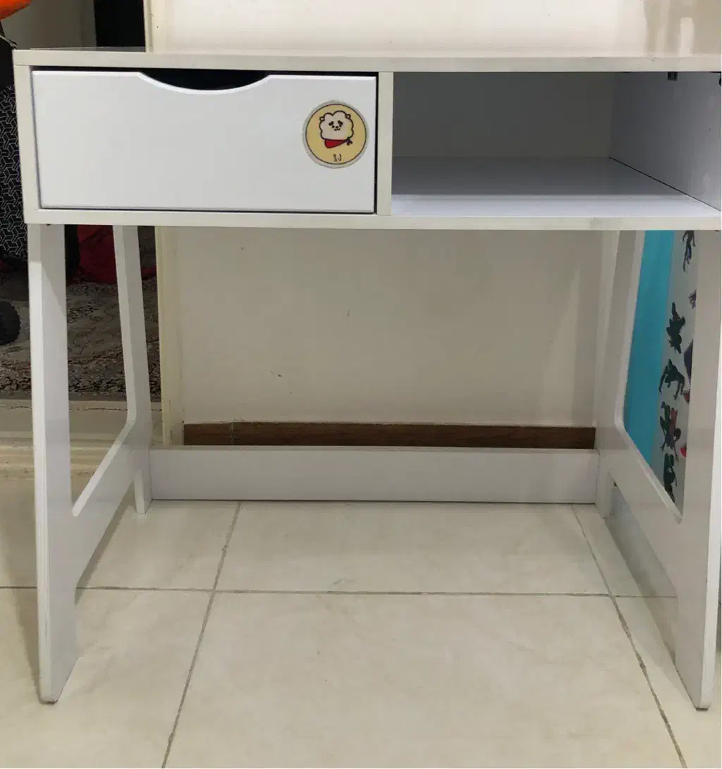 میز تحریر کم جا - تمام MDF|میز تحریر و کامپیوتر|مهاباد (آذربایجان غربی), |دیوار