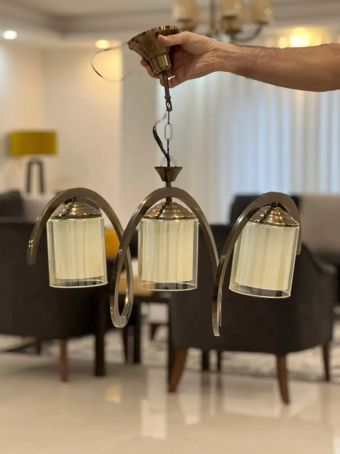 لوستر پذیرایی وآشپزخانه|لوستر و چراغ آویز|رشت, کوی حسینی|دیوار