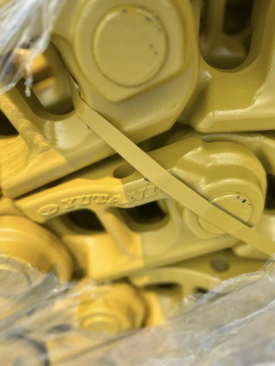 زنجیر بلدوزر ۱۵۵|قطعات یدکی و لوازم جانبی|تهران, آذری|دیوار