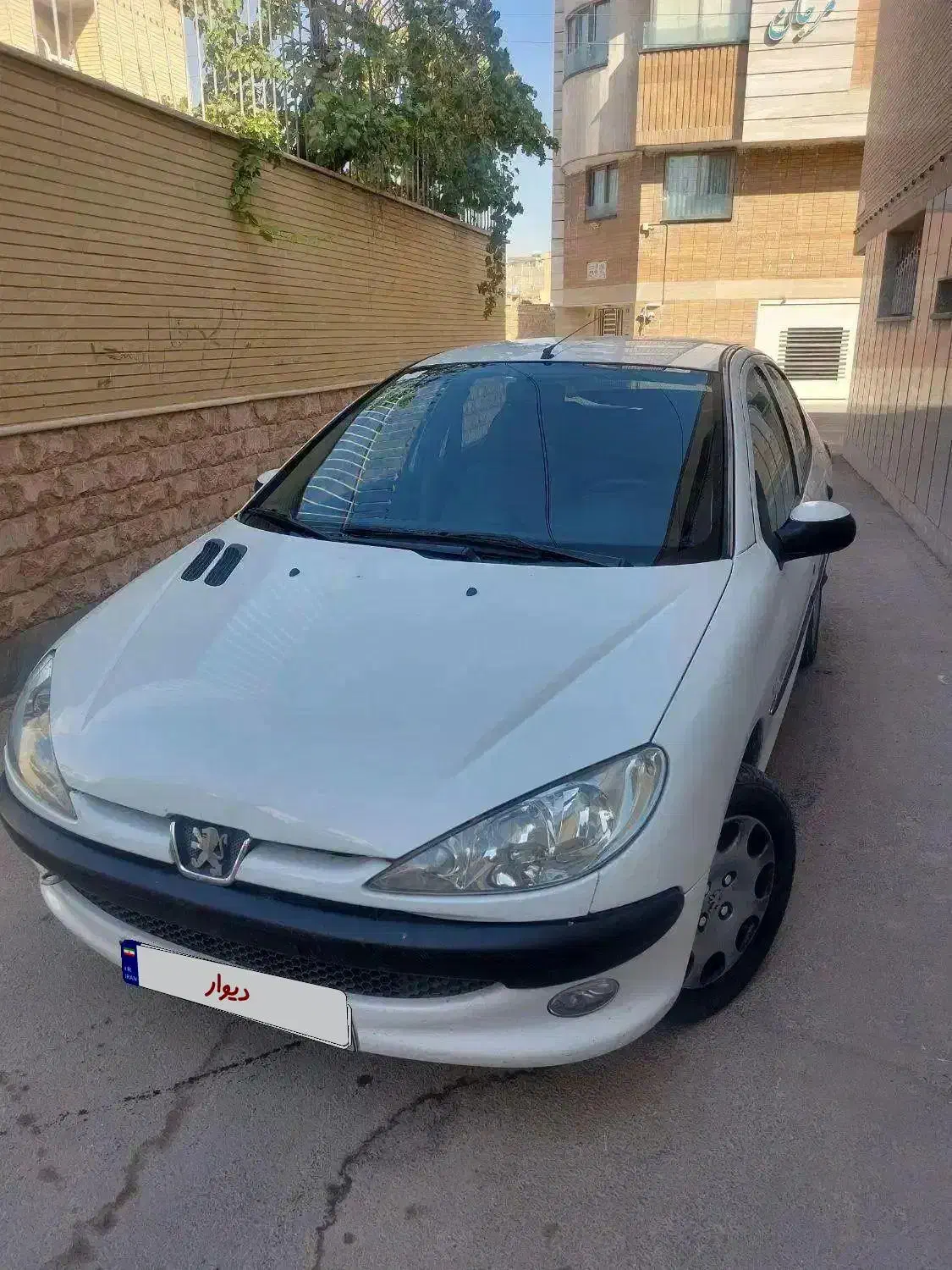 ۲۰۶ صندوق دار موتورtu5 دوگانه فابریک مدل ۸۹|خودرو سواری و وانت|اصفهان, جلالیه|دیوار