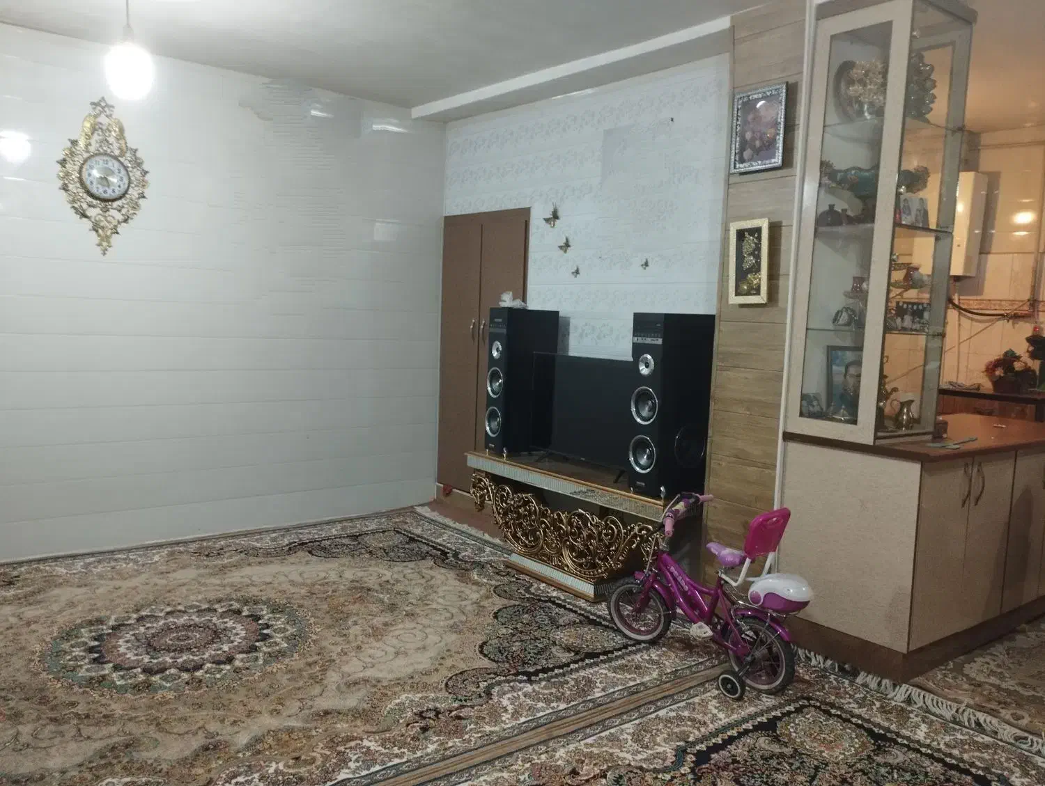 حیاط مسکونی.|فروش خانه و ویلا|صوفیان, |دیوار