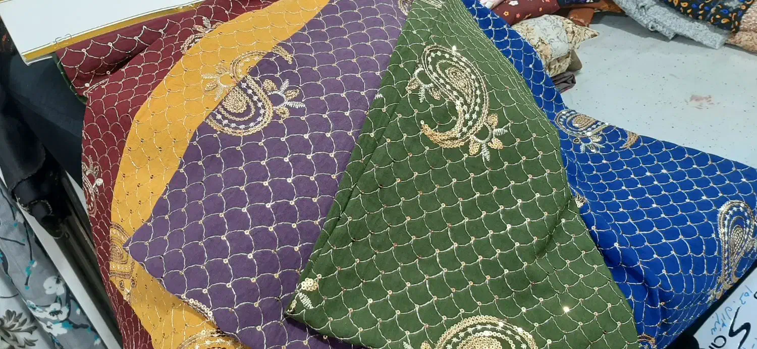 فروش انواع تکه پارچه|لباس|بوشهر, |دیوار