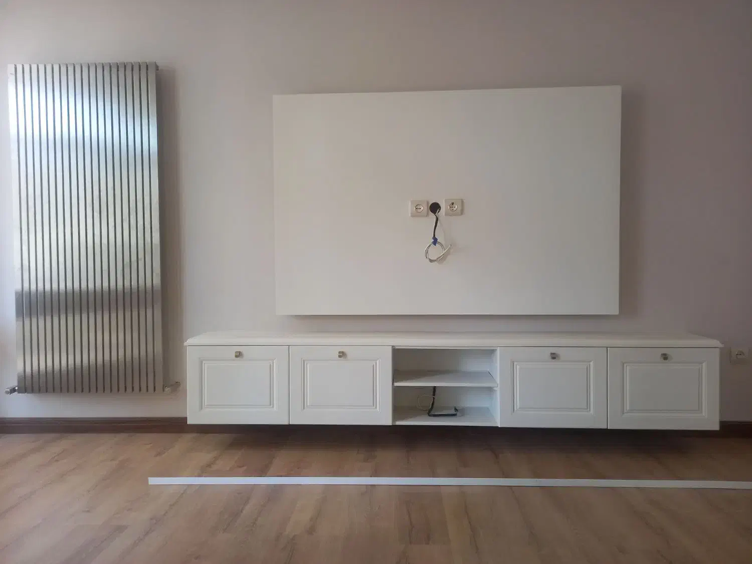 پلی استر کاری پذیرفته می شود|خدمات پیشه و مهارت|مشهد, شهید بهشتی|دیوار