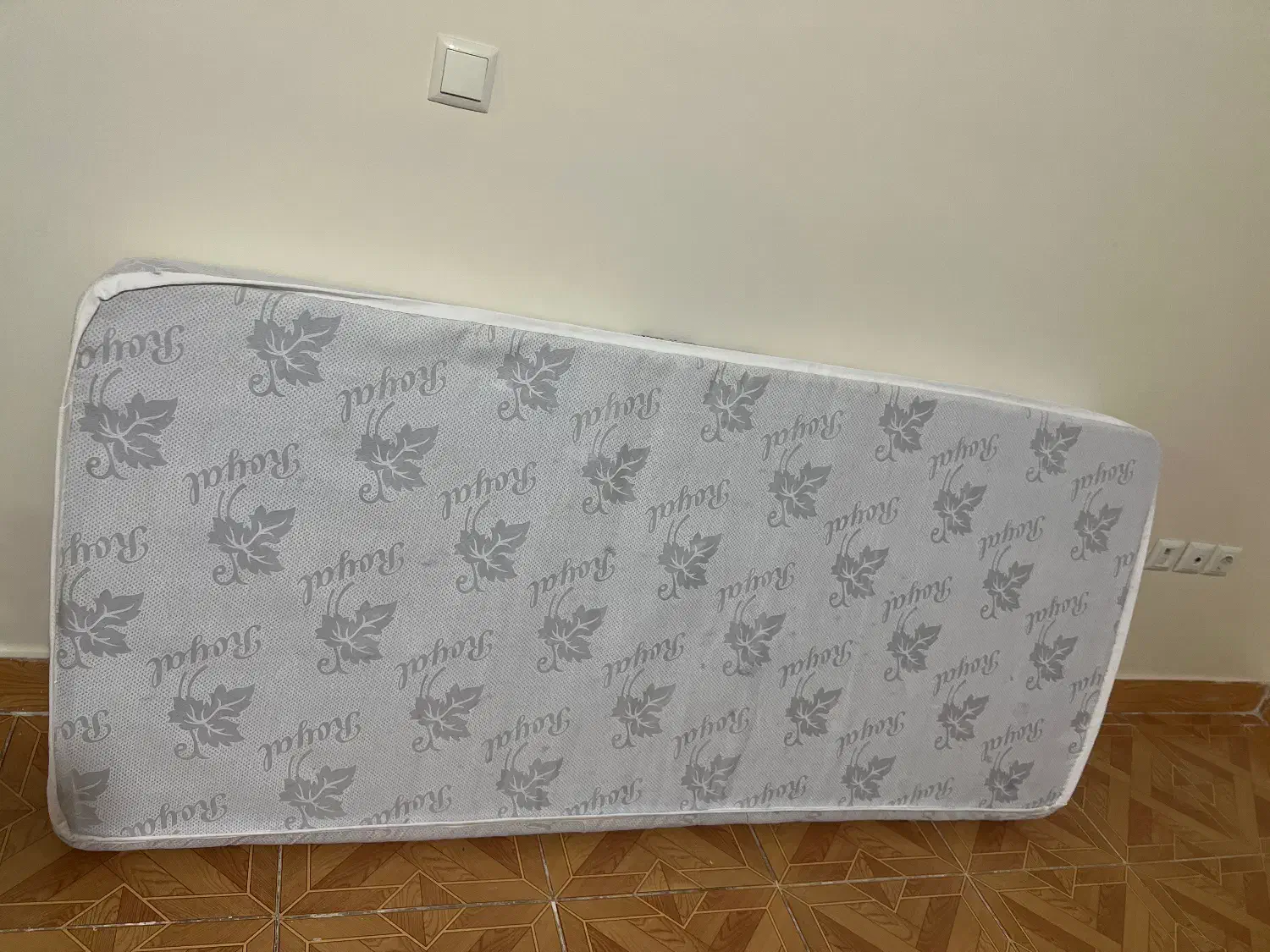 تشک تخت  رویال در حد نو|تشک تختخواب|تبریز, |دیوار